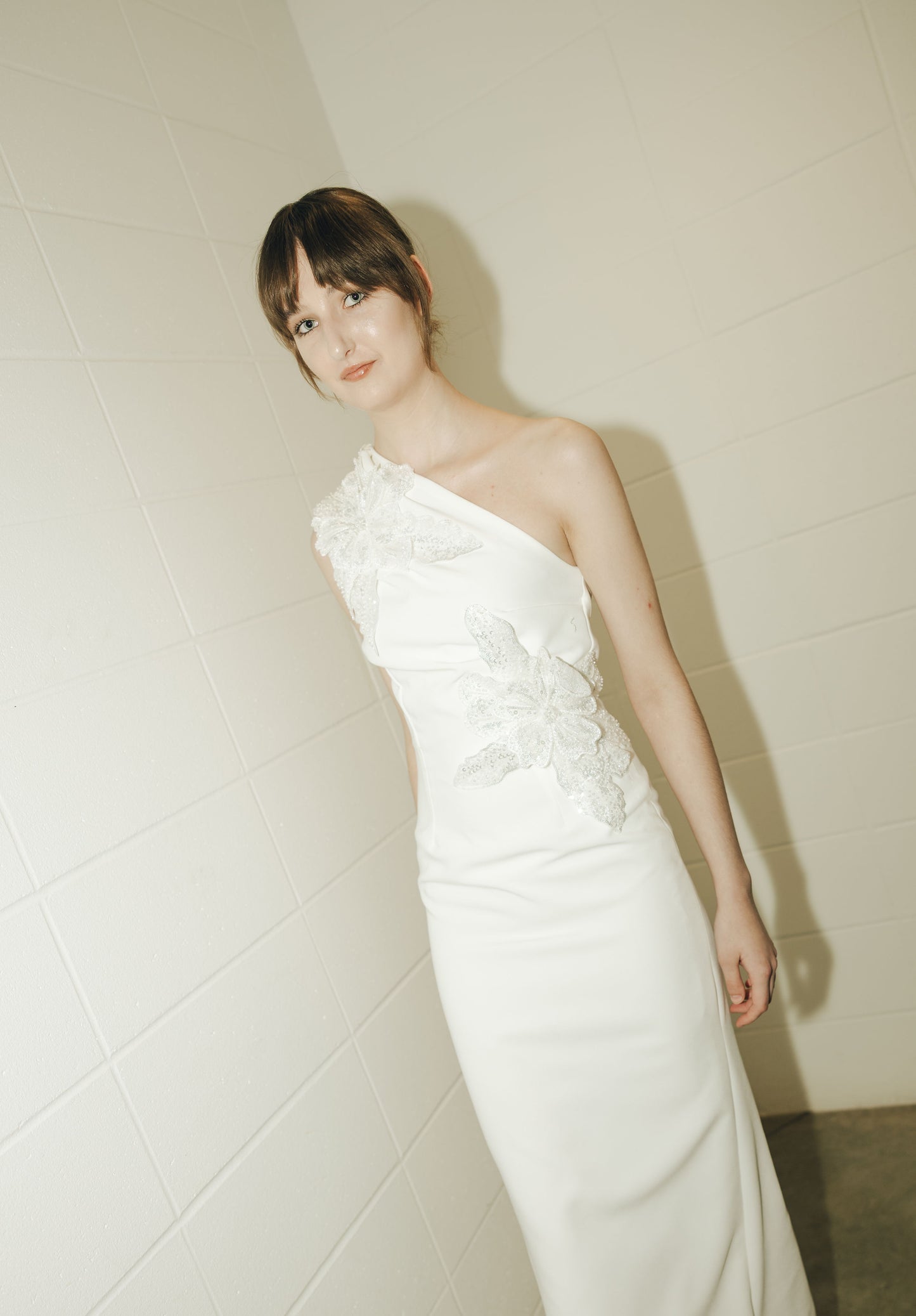 APPLIQUE WEDDING DRESS